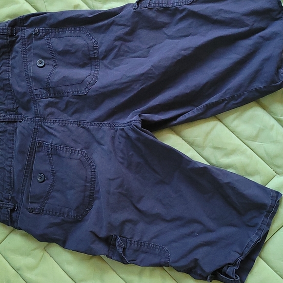 Capris - Picture 2 of 5